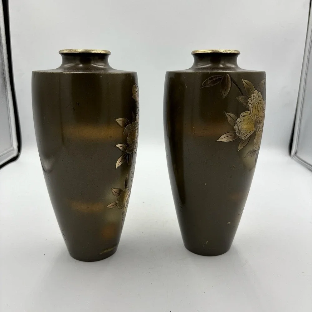 Pair Antique Japanese Brass Vases Signed‎ Ryubun 龍文 Gilt Floral Design 8